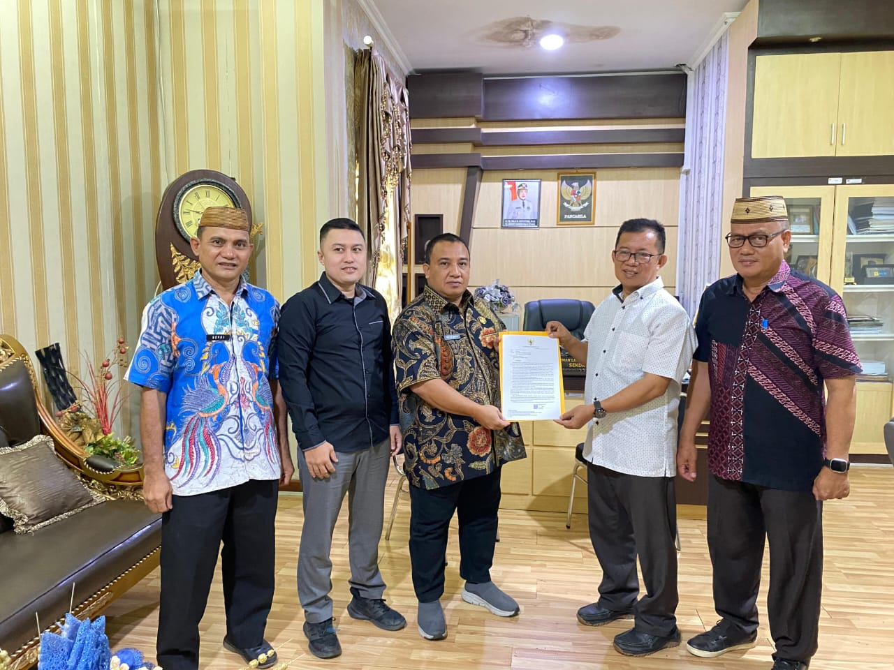 Suleman Lakoro Ditunjuk Jabat Plh Bupati Gorontalo Utara