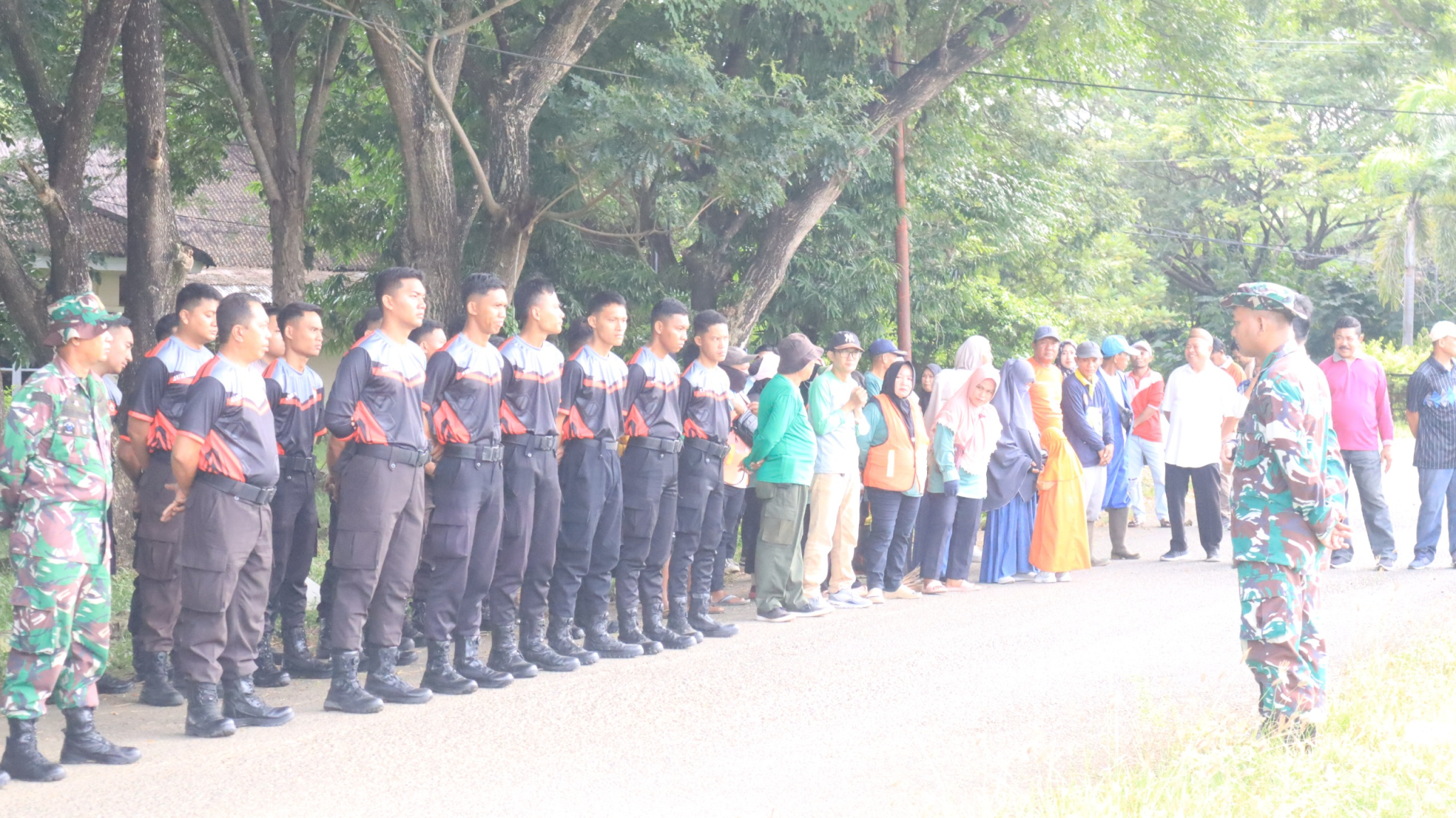 Jelang Hari Juang Kartika TNI AD ke- 79, Kodim 1314/Gorontalo Utara Gelar Baksos