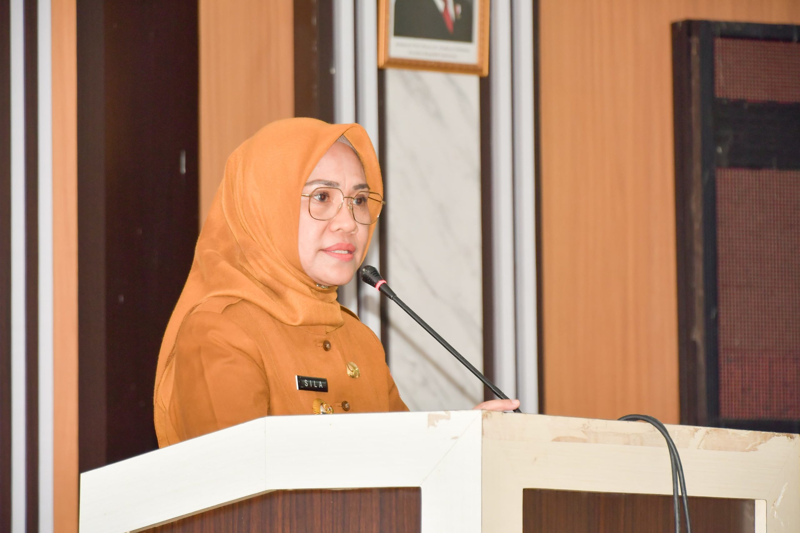 Pj Bupati Gorontalo Utara Hadiri Rapat Paripurna DPRD : Pengumuman Penetapan Pasangan Calon  Bupati dan Wakil Bupati Terpilih