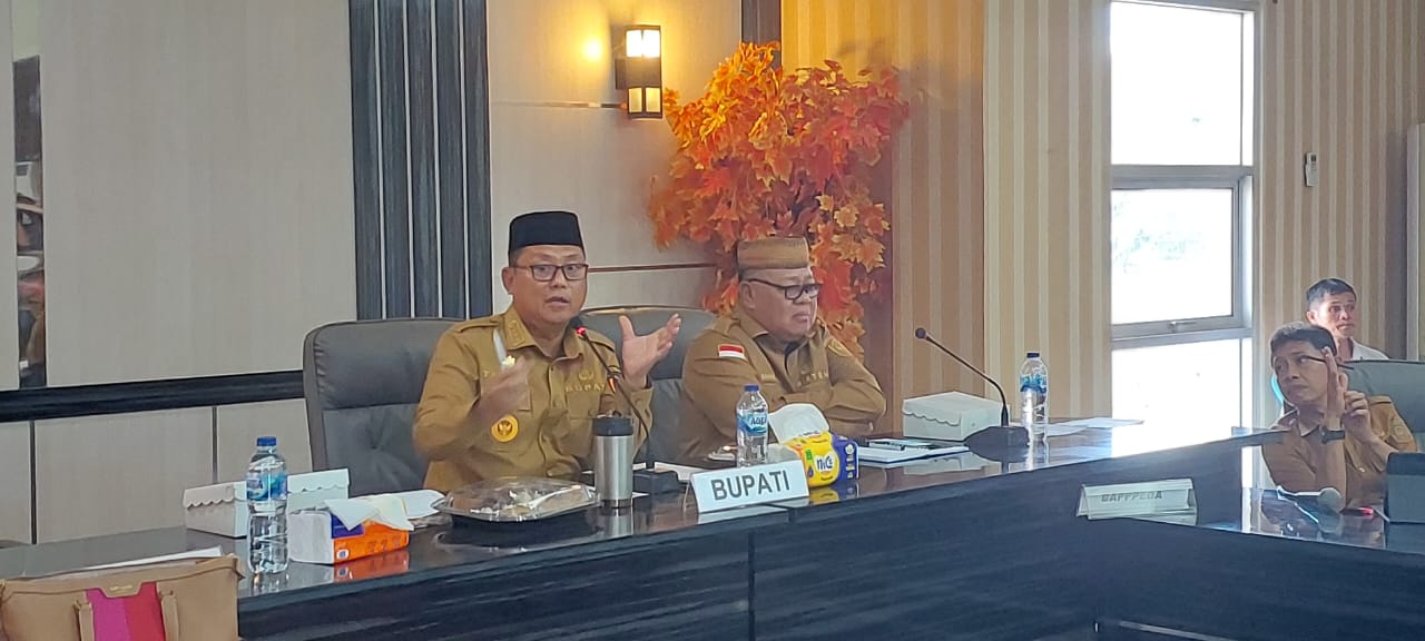 Bupati Thariq Modanggu Pimpin Rapat Fasilitasi dan Validasi IID Tahun 2025 Tingkat Kabupaten Gorontalo Utara