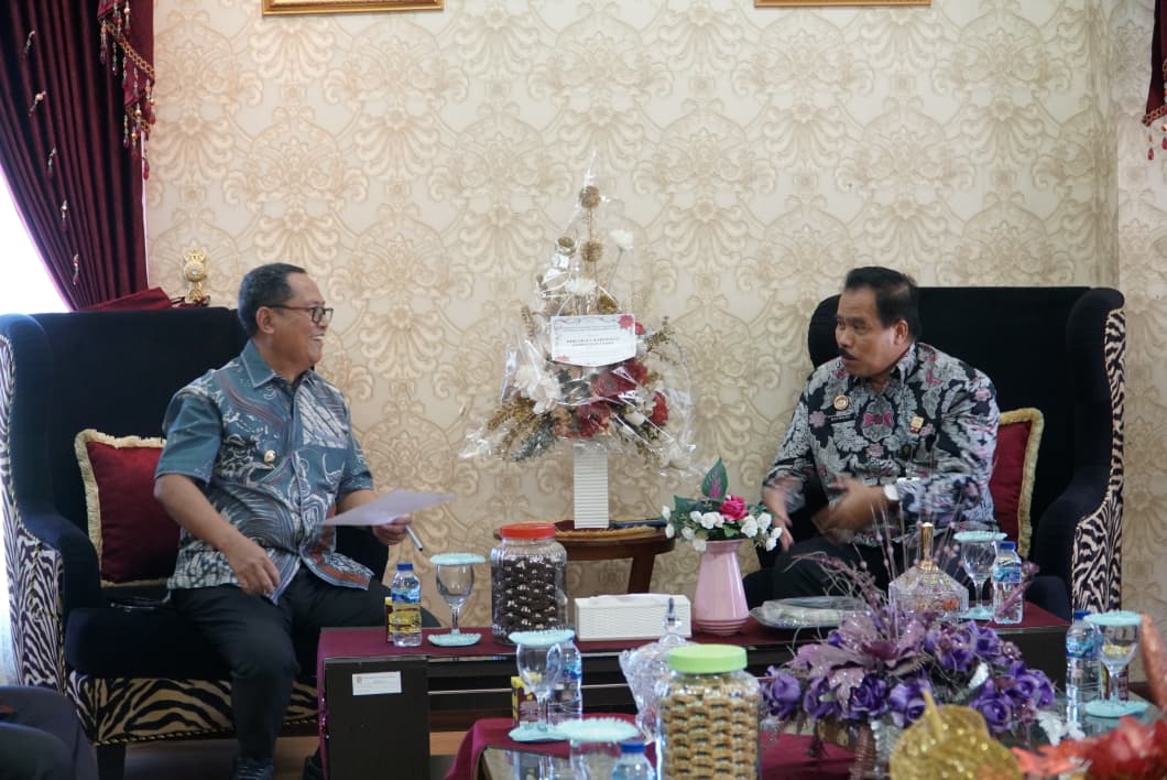 Bupati Thariq Modanggu Sambut Hangat Kepala Kantor Wilayah Kementerian Hukum Provinsi Gorontalo