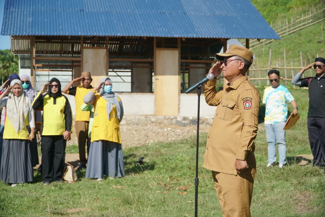 Apel Kerja Unik, Bupati Thariq Modanggu Beri Arahan di Mini Ranch Dambalo Kepada ASN serta Kepala Desa se Kecamatan Tomilito