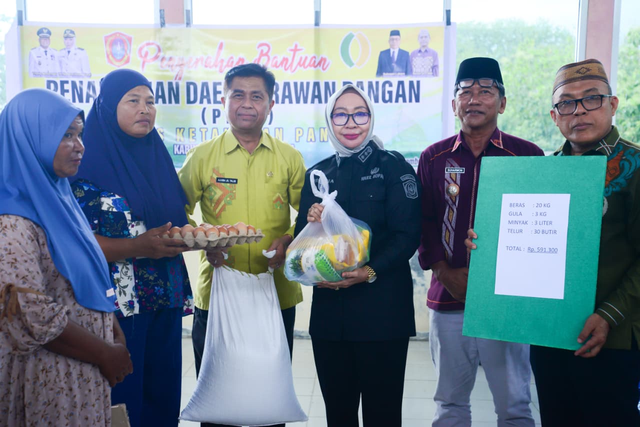 Wabup Nurjanah Buktikan Komitmen, Atasi Kerawanan Pangan di Desa Putiana Kecamatan Anggrek dengan Bantuan Tepat Sasaran