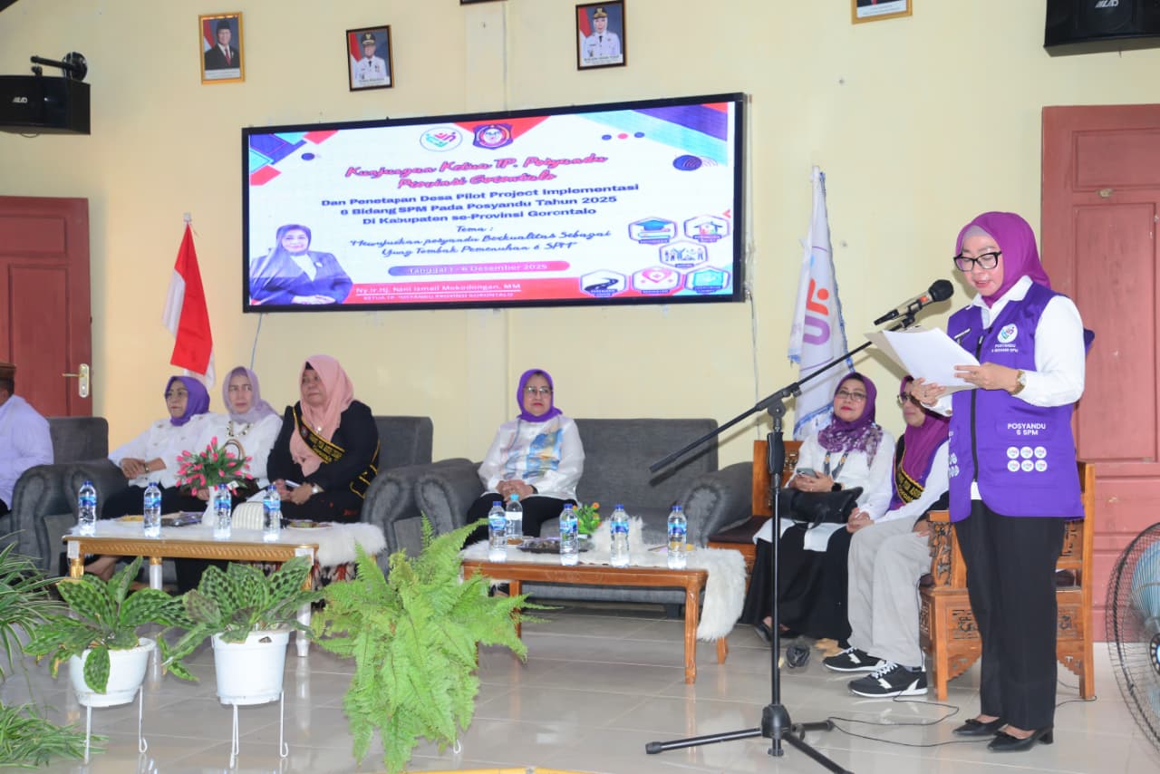 Wabup  Nurjanah Hasan Yusuf,  Menghadiri Kunjungan TP Posyandu Provinsi Gorontalo, Sinkronisasi 6  SPM Di Desa Molingkapoto Selatan