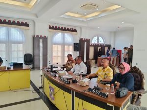 Ketua DPRD Provinsi Gorontalo, Thomas Mopilii Dukung Sepenuhnya Pengembangan Hilirisasi Industri Ayam Terintegrasi di Gorontalo Utara